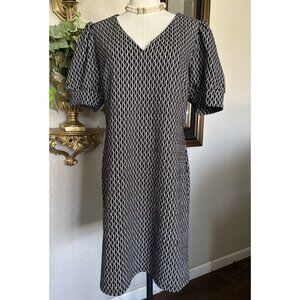 Tommy Hilfiger Puff Short Sleeve Swing Dress Pull On Black White Vneck Size 14